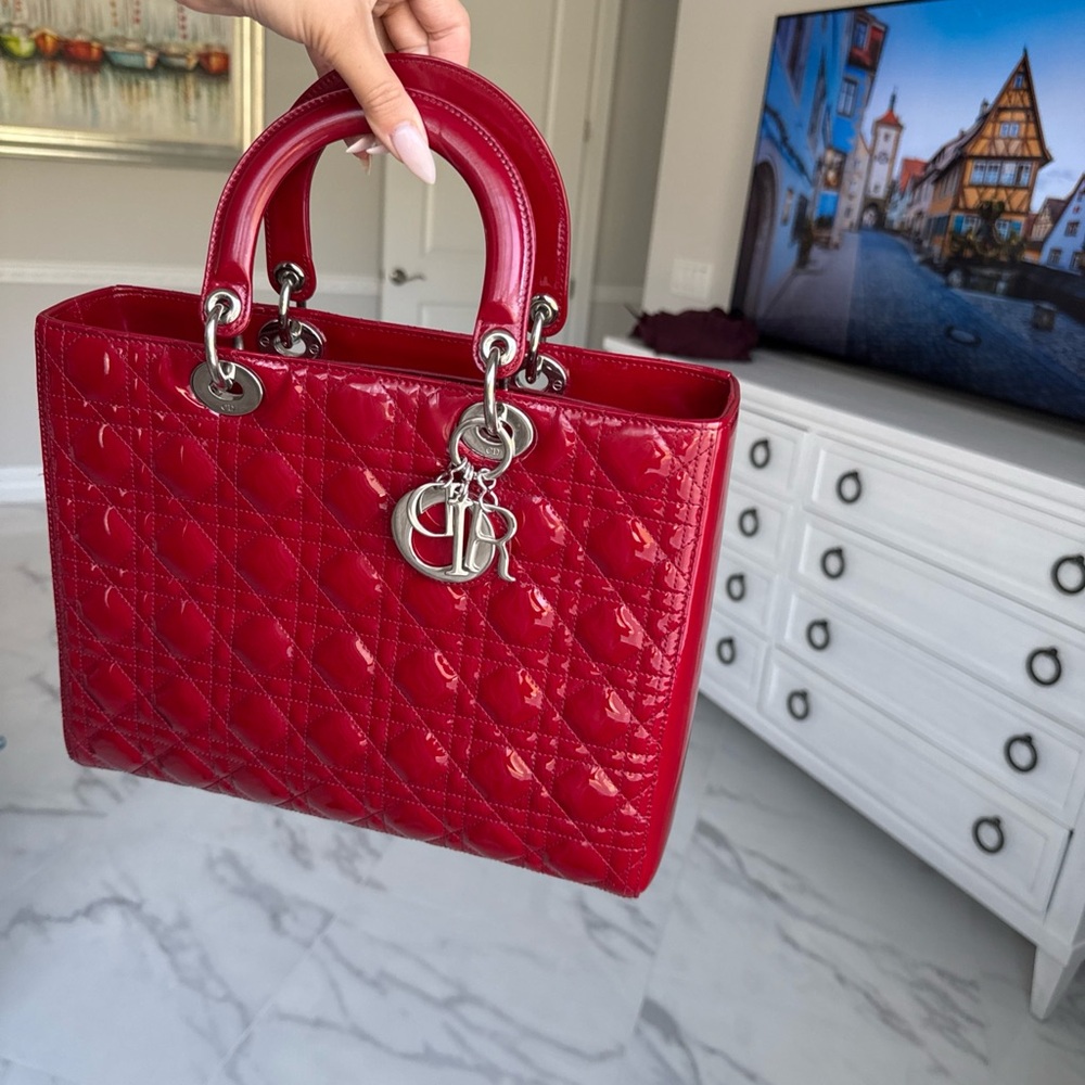 Dior Red Quilted patent Handbag Large